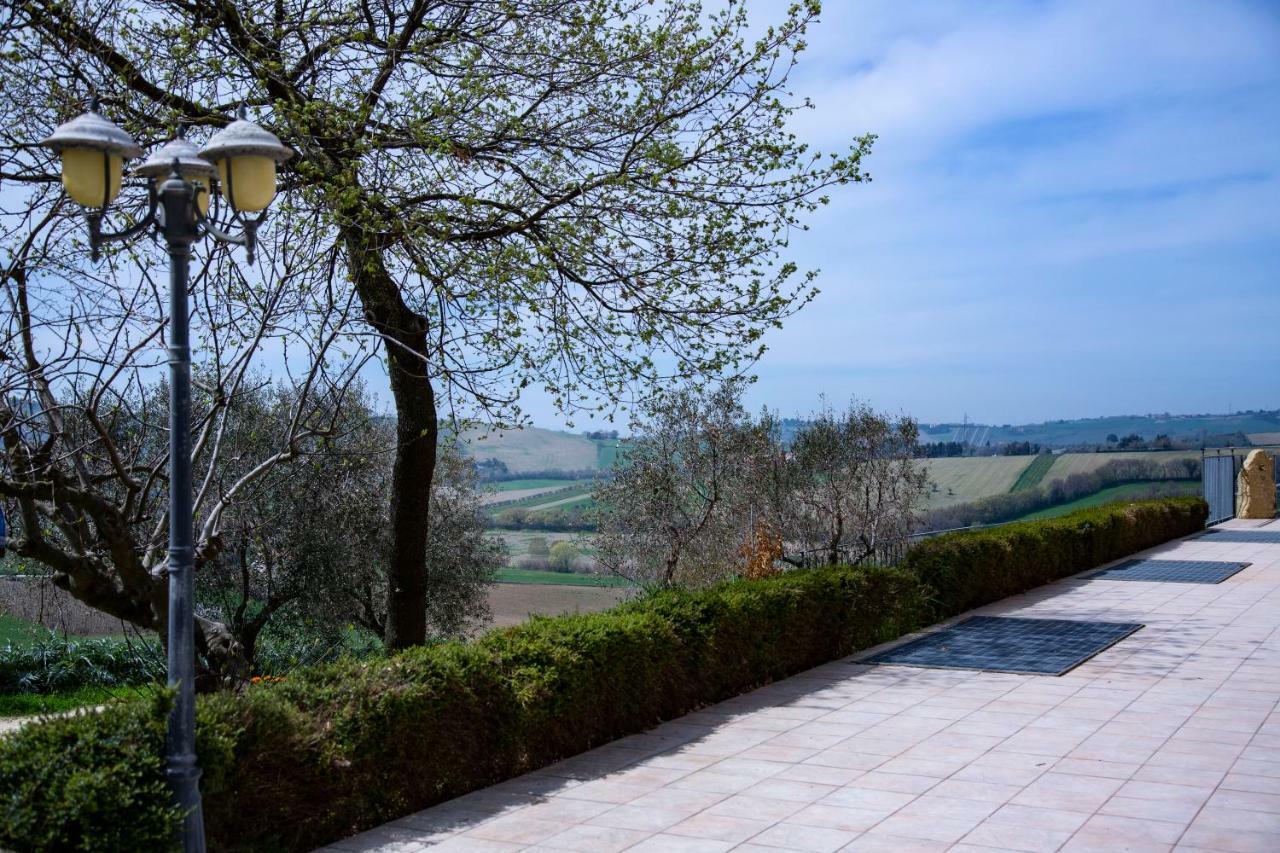 Agriturismo Vallelunga Ancona Exterior photo